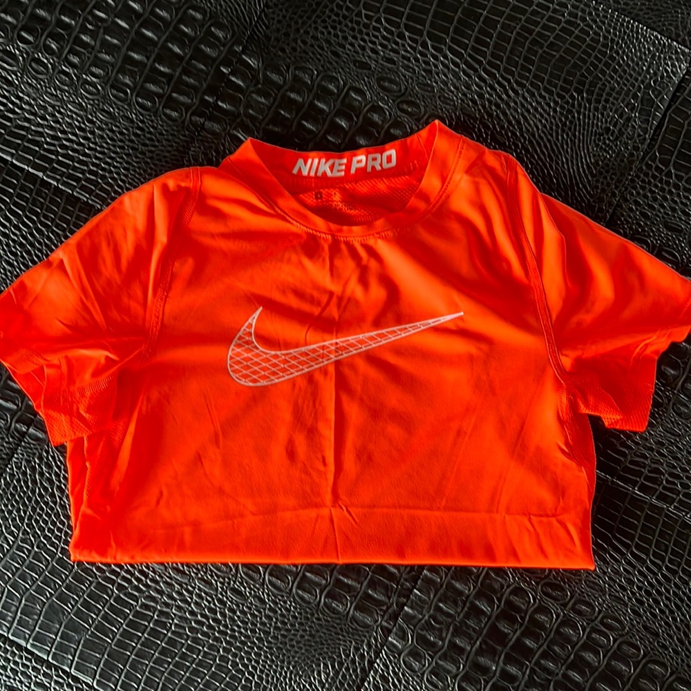 Nike Pro T-Shirt